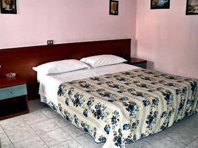 Hotel Rallye Μιλάνο Δωμάτιο φωτογραφία
